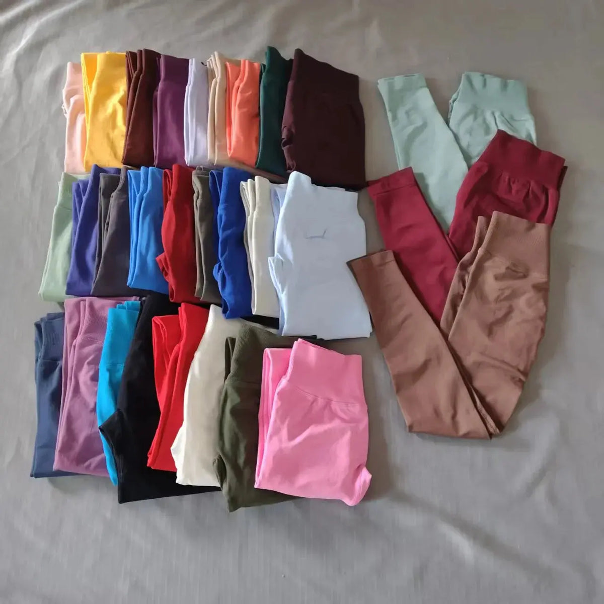 1DF-0LO 1YNE-0GO  Athletic leggings for women seamless butt-lifting Leggings  Impact Leggings  yoga  Solid-colored pants luxecrown.co.uk