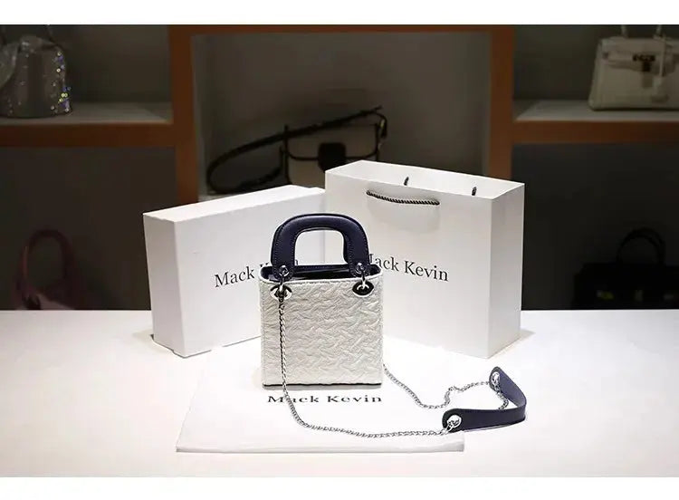2024 New Fashion and Popular Handheld Square Bag with Contrast Color Women's Beautiful and Luxury Shoulder Bag with Decoration Streetsharks