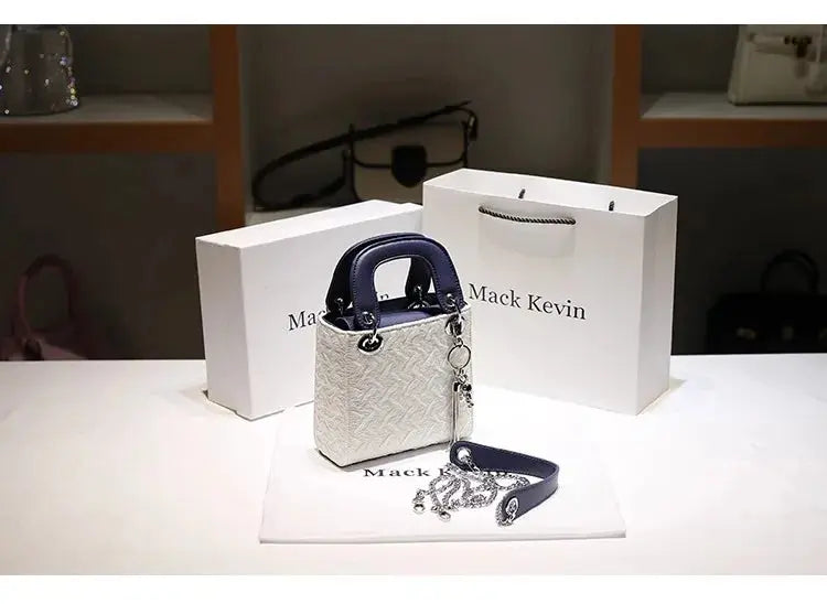 2024 New Fashion and Popular Handheld Square Bag with Contrast Color Women's Beautiful and Luxury Shoulder Bag with Decoration Streetsharks