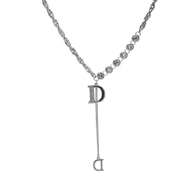 2024 New Luxury Zircon Letter D Pendant Necklace for Women Girls Sparkling Rhinestone Tassel Sweater Chain Necklace Jewelry Gift Streetsharks