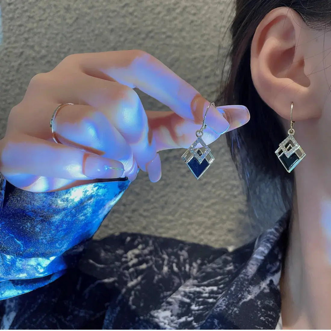 2024 Trending Black Rhinestone Statement Earrings for Women  Korean Gold Color Buckle Pendants Hanging Designer Earrings Jewelry Streetsharks