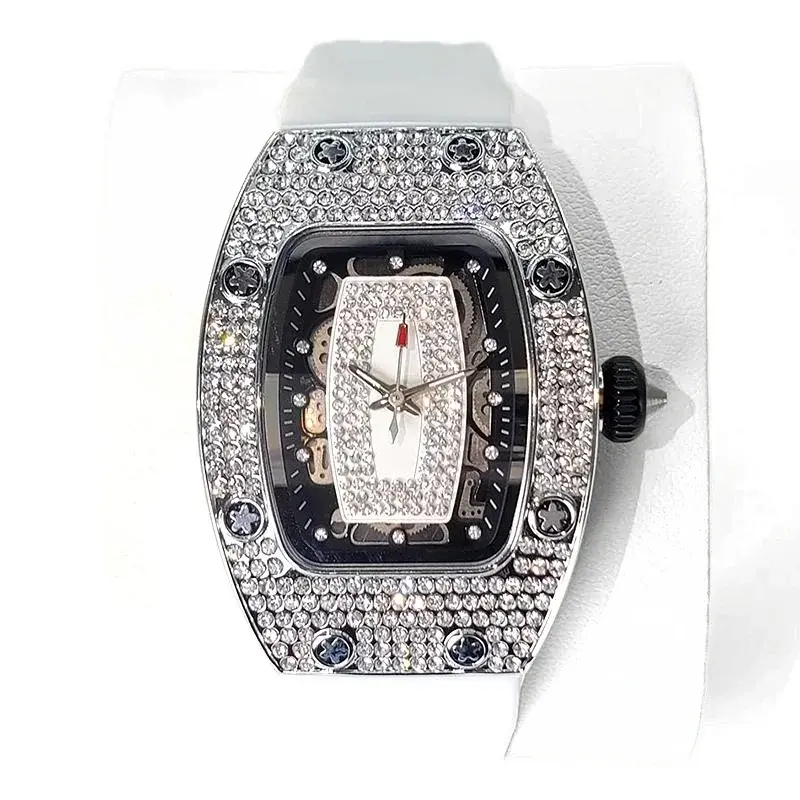 2025 Hot Selling Green Watch For Women Fashion Tonneau Quartz Clock Ladies Elegant Iced Diamond Jewelry Wrist Watch Girl Gift luxecrown.co.uk