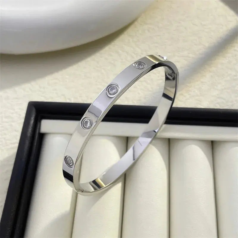 2025 New Design Gold Color Zircon And Cross Nut Nail Bracelet Gold & Bangle For Woman Stainless Steel Screw Brand Jewelry Streetsharks