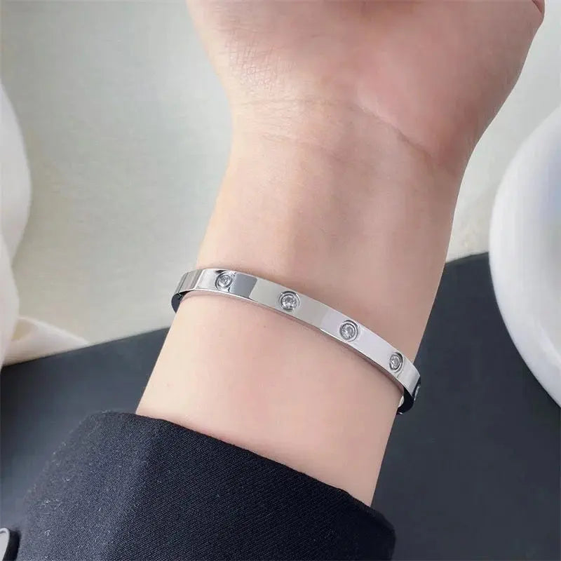 2025 New Design Gold Color Zircon And Cross Nut Nail Bracelet Gold & Bangle For Woman Stainless Steel Screw Brand Jewelry Streetsharks