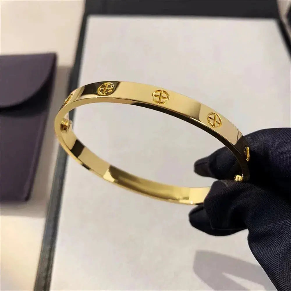 2025 New Design Gold Color Zircon And Cross Nut Nail Bracelet Gold & Bangle For Woman Stainless Steel Screw Brand Jewelry Streetsharks