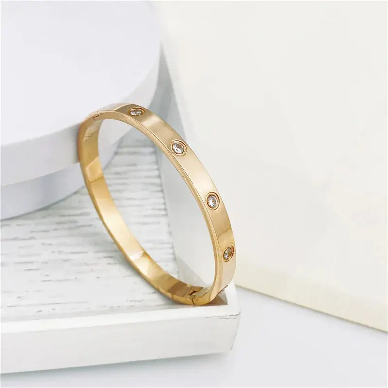 2025 New Design Gold Color Zircon And Cross Nut Nail Bracelet Gold & Bangle For Woman Stainless Steel Screw Brand Jewelry Streetsharks