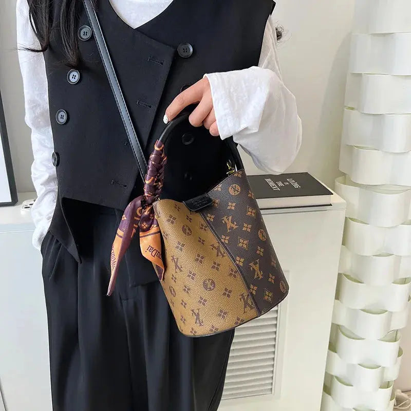 Advanced fashion bag for women 2025 new casual women's bag, large capacity bucket bag, shoulder bag, diagonal cross bag luxecrown.co.uk