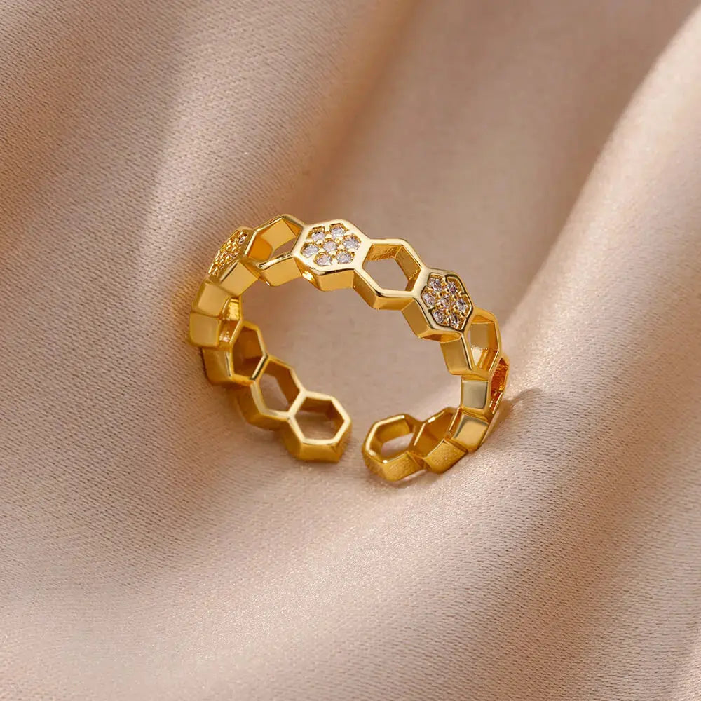 Fashion Gold Color Stainless Steel Rings For Women Chain Hollow Out Crystal Zircon Finger Ring Jewelry 2023 Gift anillos mujer Streetsharks