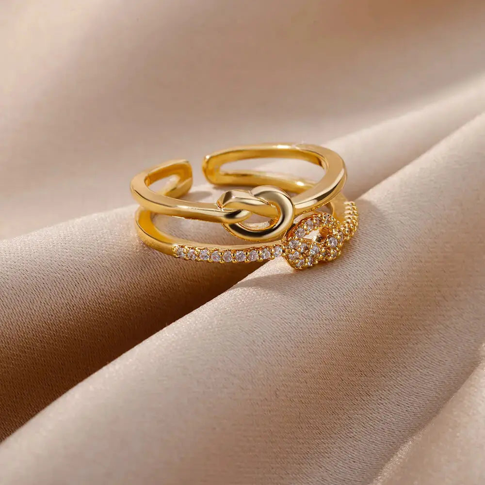 Fashion Gold Color Stainless Steel Rings For Women Chain Hollow Out Crystal Zircon Finger Ring Jewelry 2023 Gift anillos mujer Streetsharks