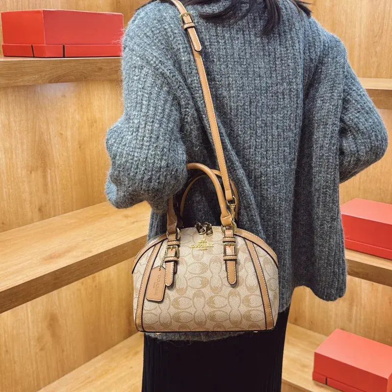 Fashion Women's Shell Bag Luxury Retro Clutch Tote Premium Printed Leather Crossbody Bag for Women Elegant Shell-Shaped Handbag luxecrown.co.uk
