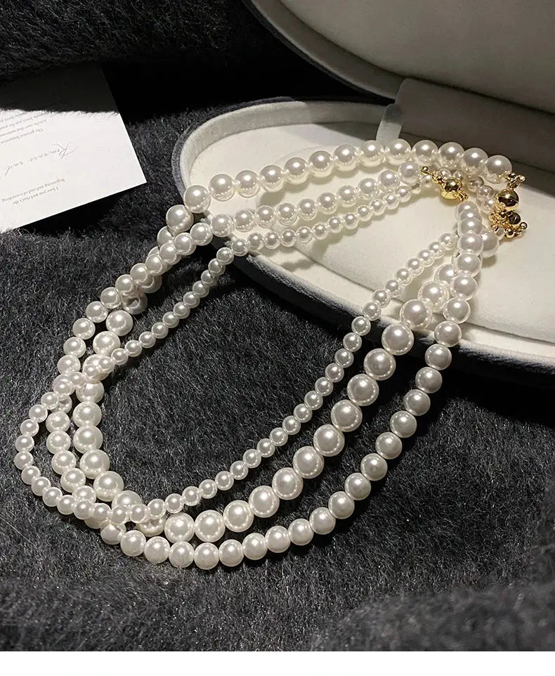 Girl’s Imitation White Pearl Magnetic Round Buckle Beadeds Chain Necklace 2024 New Collarbone Chain Elegant Jewelry for Women Streetsharks