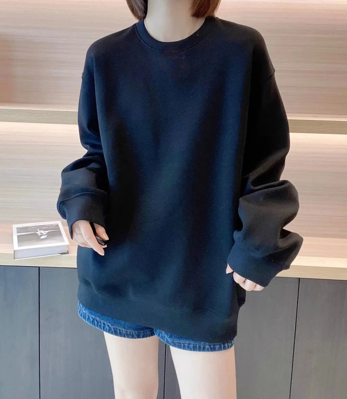 Luxury Brand Tiger Print Spring Autumn and Winter Fashion Loose Round Neck Pullover Sweater Women's Velvet Thicker Streetsharks