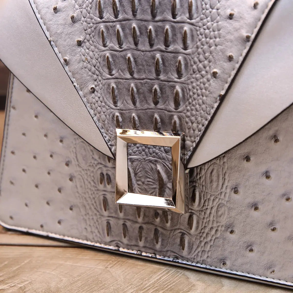 Luxury Designer Brand New Cowhide High Quality Crocodile Print Handbag Women's Fashion Single Shoulder Crossbody Bag Hot Sale luxecrown.co.uk