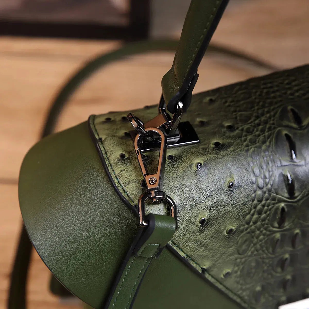 Luxury Designer Brand New Cowhide High Quality Crocodile Print Handbag Women's Fashion Single Shoulder Crossbody Bag Hot Sale luxecrown.co.uk