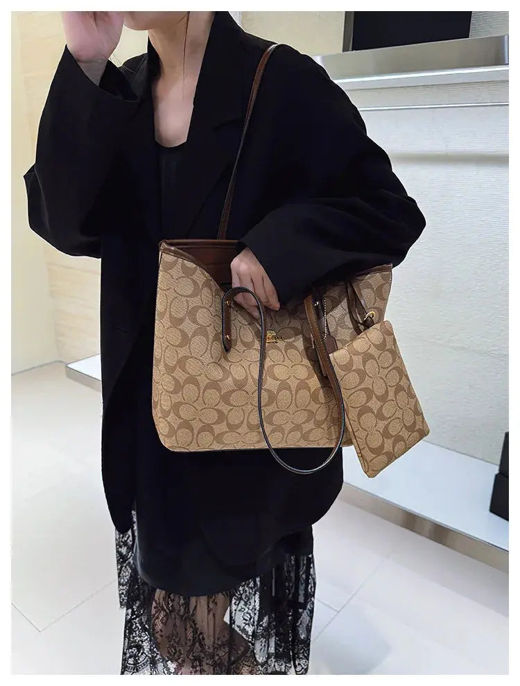 Luxury Designer Women'S One Shoulder Handbag Printed Vintage Paris Fashion Tote Bags Large -Capacity Portable Bag Cluch Bag Purs luxecrown.co.uk