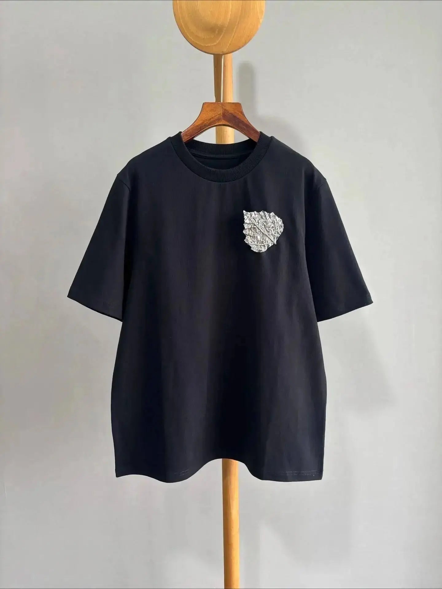 Luxury Women Basic Long Sleeve T Shirt 2025 Vintage Inspired Elegant Y2K Crop Top Fashion Wear luxecrown.co.uk