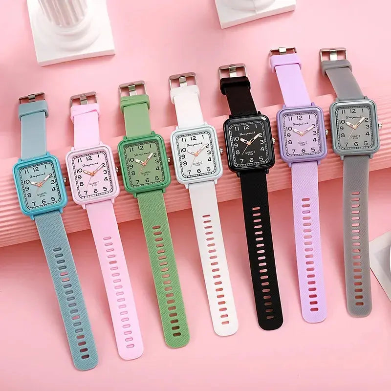 Luxury Women Watches Top Brand Fashion Ladies Quartz Watch Silicone Strap Female Wristwatch Reloj Hombre Streetsharks
