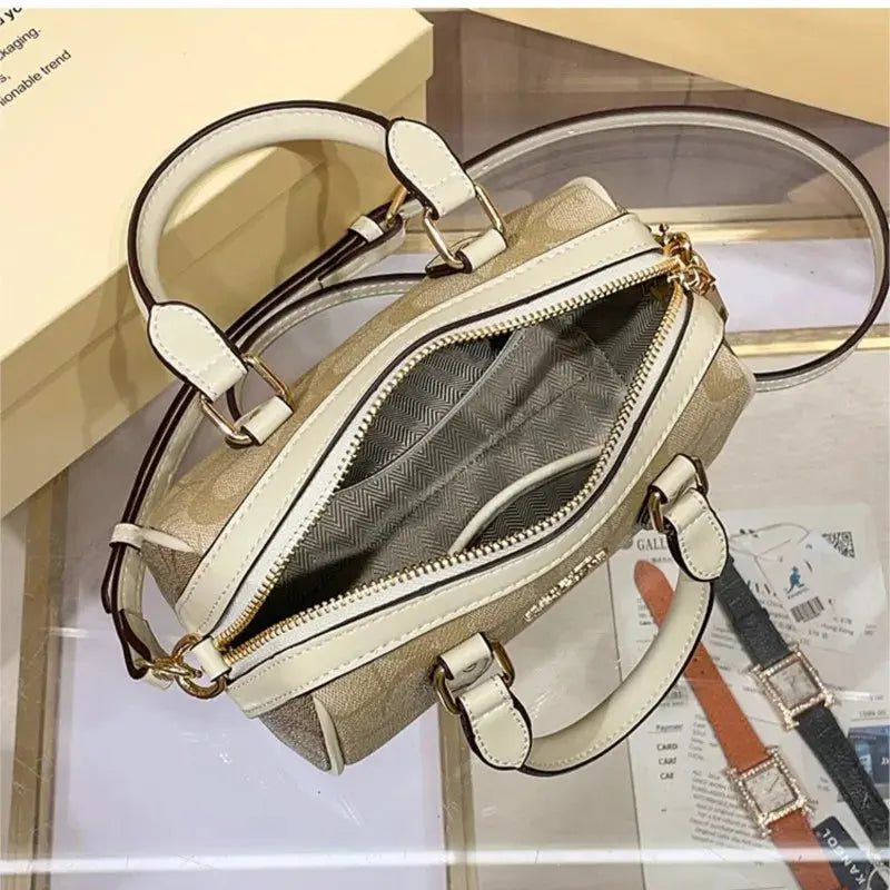 Luxury women's handbag, shoulder bag, high-end sense, crossbody bag, 2025 new autumn and winter fashion versatile pillow bag luxecrown.co.uk