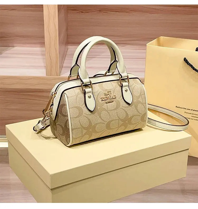 Luxury women's handbag, shoulder bag, high-end sense, crossbody bag, 2025 new autumn and winter fashion versatile pillow bag luxecrown.co.uk