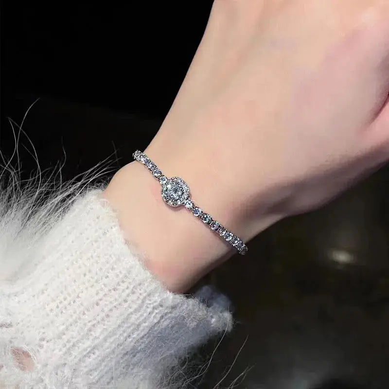 New 925 Sterling Silver Luxury Bracelet Elegant Shiny Zircon Fine Jewelry For Women Engagement Wedding Glamour Jewelry Wholesale Streetsharks