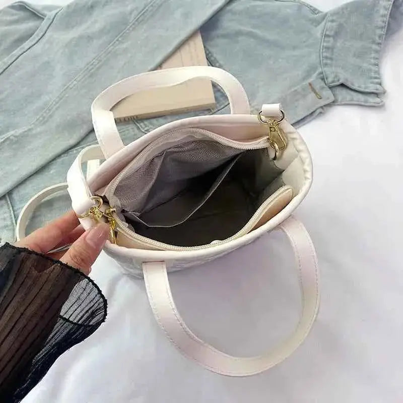 New Ethnic Style Wanji Pattern Bucket Bag Casual Crossbody Lightweight Luxury Urban Simple PU Leather Fashion Handbag