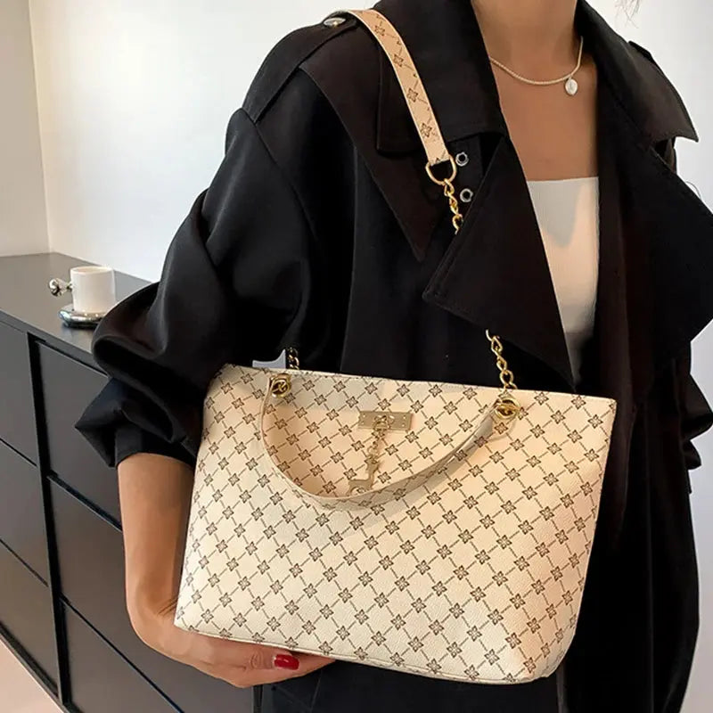 New Presbyopia Handbag Texture Soft Leather Large Capacity Tote Women Bag With Hanging Accessories Shoulder Bag luxecrown.co.uk
