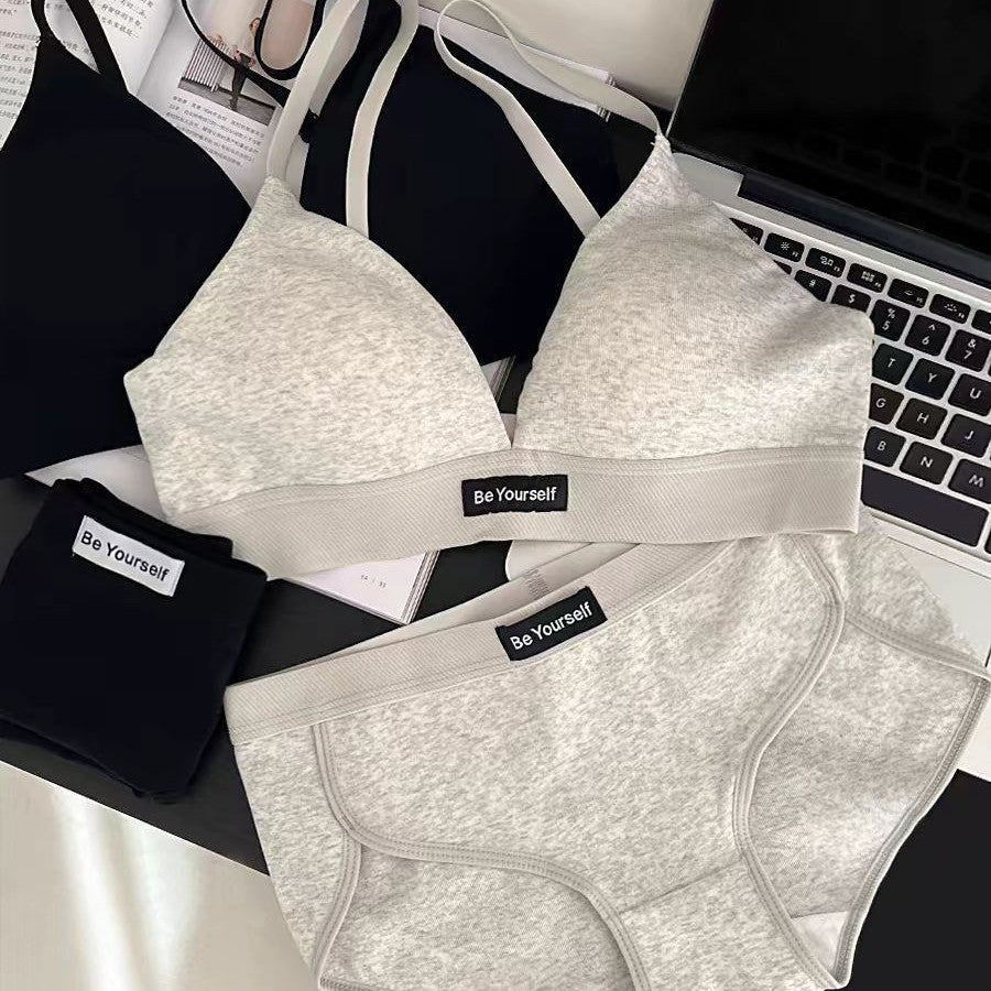 No Steel Ring Triangle Cup French Underwear Women's Big Chest Small Text Bra Suit 2024 New Explosions Autumn And Winter Thin