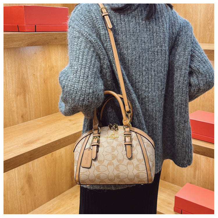Fashion Women's Shell Bag Luxury Retro Clutch Tote Premium Printed Leather Crossbody Bag for Women Elegant Shell-Shaped Handbag luxecrown.co.uk