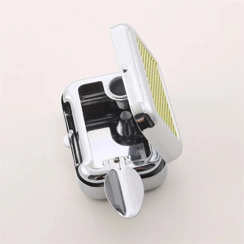 Outdoor Mini Portable Metal Cigarette Ashtray Fashion Ashtray Wiht Lockable Lid Desktop Ash Case Pocket Ashtray Gift For Man Streetsharks