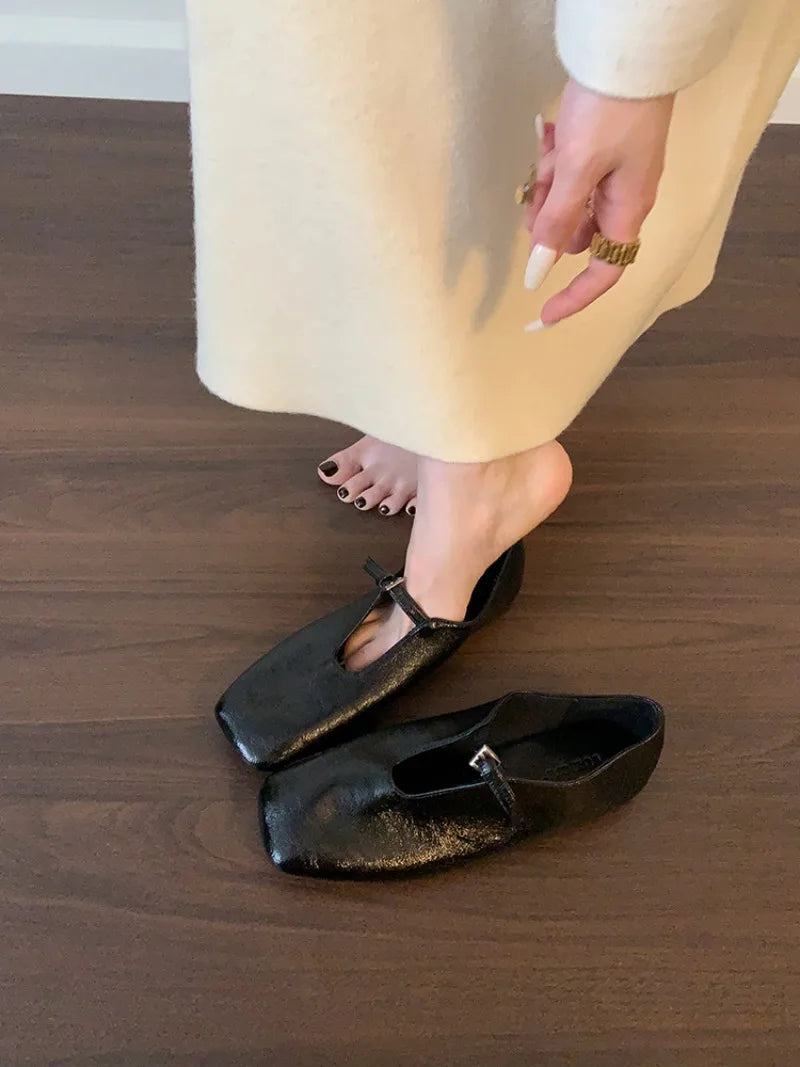 2025 Lightweight Summer French Retro Genuine Leather Shoes Minimalist Elegant Square Toe Flat Shoes Loafers Shoes Women luxecrown.co.uk