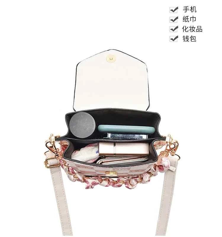 Wear-resistant PU leather mini single-shoulder bag for women, flip cover cartoon square graffiti crossbody bag