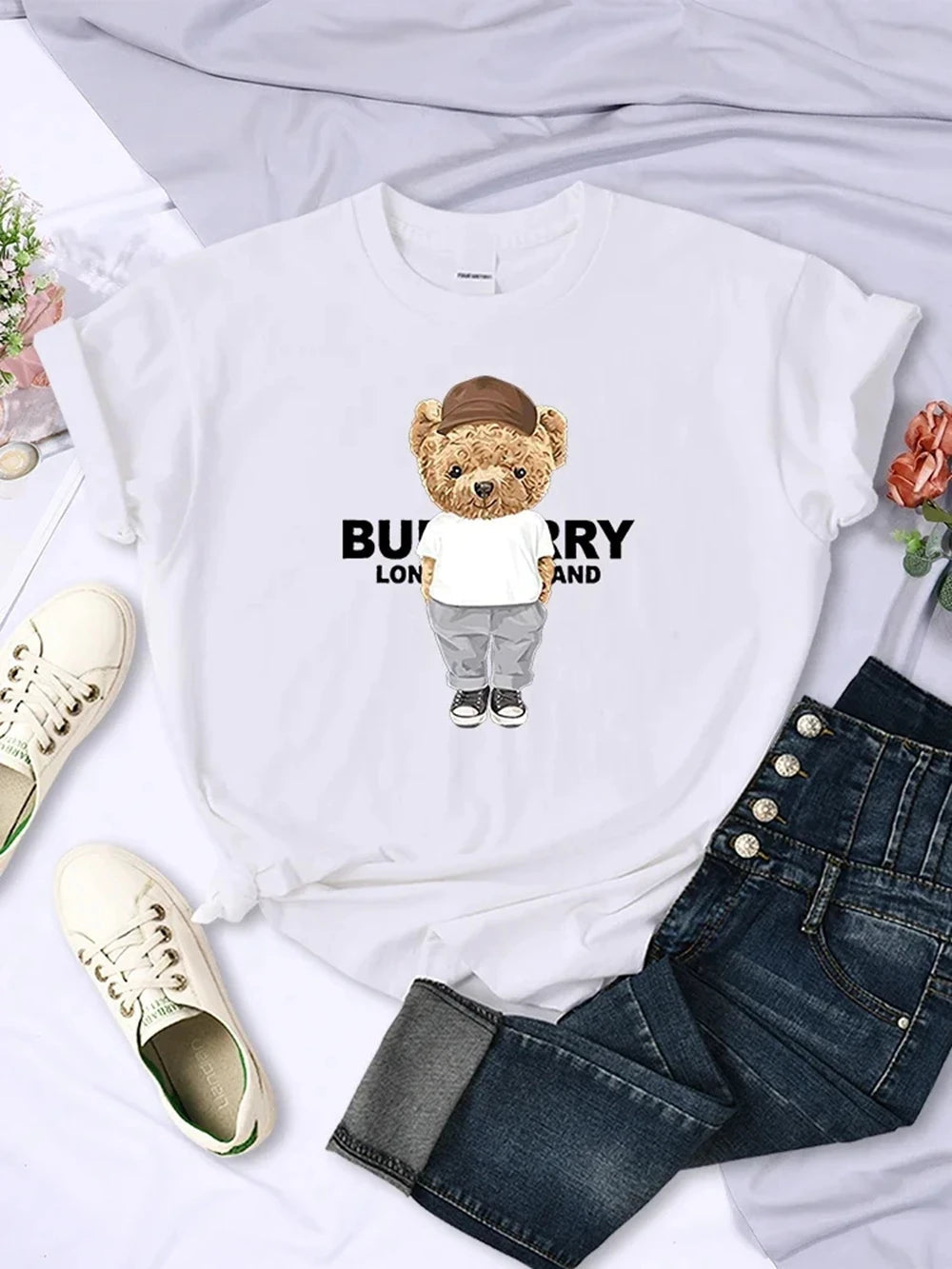 Luxury Brand Women T-shirt Cute Bear Print Cotton Tshirt Short Sleeve Graphic T Shirts Top Couple Clothing Free Shipping 70521 Streetsharks