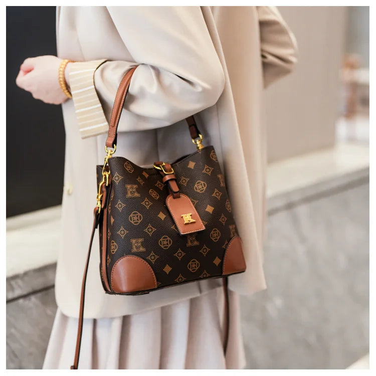 High-End Large Capacity Bucket Bag Women's Fashion Luxury Retro Floral Print Single Shoulder Bag Vintage Style PU Material luxecrown.co.uk