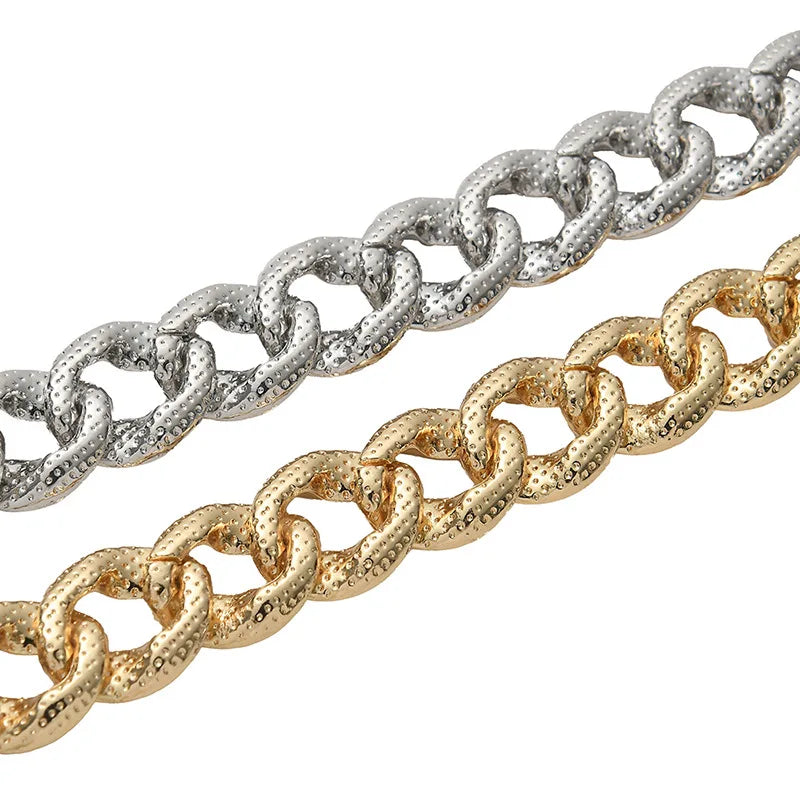 Dog Cuban Gold Chain Luxury Diamond Dog Collar Pet Metal Necklace Jewelry Accessories for Small Medium Large Dogs Cats Pet Gift luxecrown.co.uk