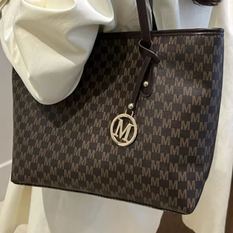 Letter Print Fashion Shoulder Bag Versatile Large Capacity Handbag Luxury Brand Bag Clutch Bag Retro Trend Commuter Tote Bag luxecrown.co.uk