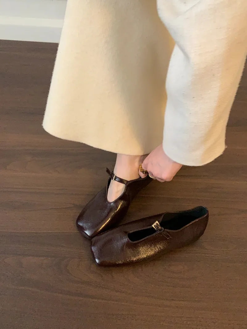 2025 Lightweight Summer French Retro Genuine Leather Shoes Minimalist Elegant Square Toe Flat Shoes Loafers Shoes Women luxecrown.co.uk