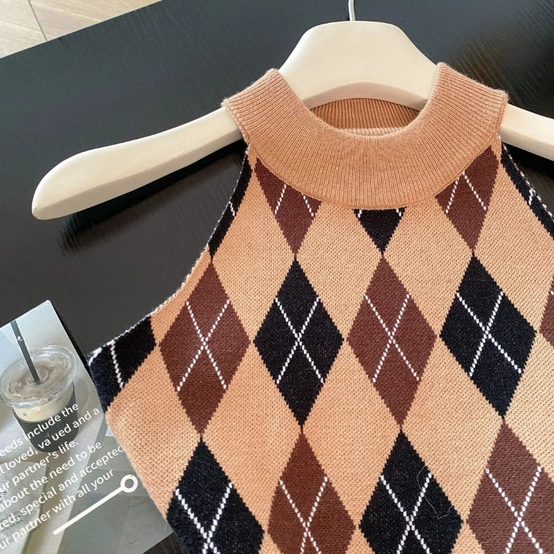Women's Vintage Plaid Sweater Vest Ulzzang Style Knitted Preppy Soft Crew Neck Loose Top Fit Streetwear Camisole for Girls