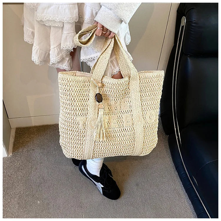 French Style Large Capacity Woven Straw Woven Bag for Women New Beach Vacation Shoulder Bag Casual Commuting Tote Bag Purse luxecrown.co.uk