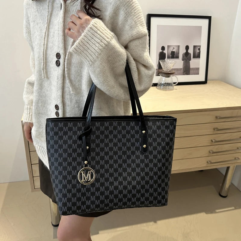 Letter Print Fashion Shoulder Bag Versatile Large Capacity Handbag Luxury Brand Bag Clutch Bag Retro Trend Commuter Tote Bag luxecrown.co.uk