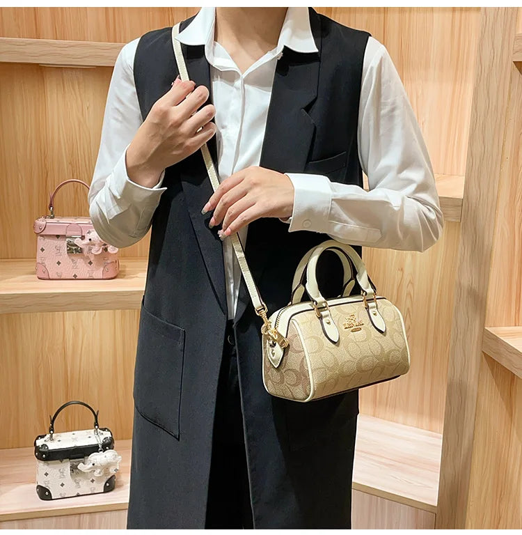Luxury women's handbag, shoulder bag, high-end sense, crossbody bag, 2025 new autumn and winter fashion versatile pillow bag luxecrown.co.uk