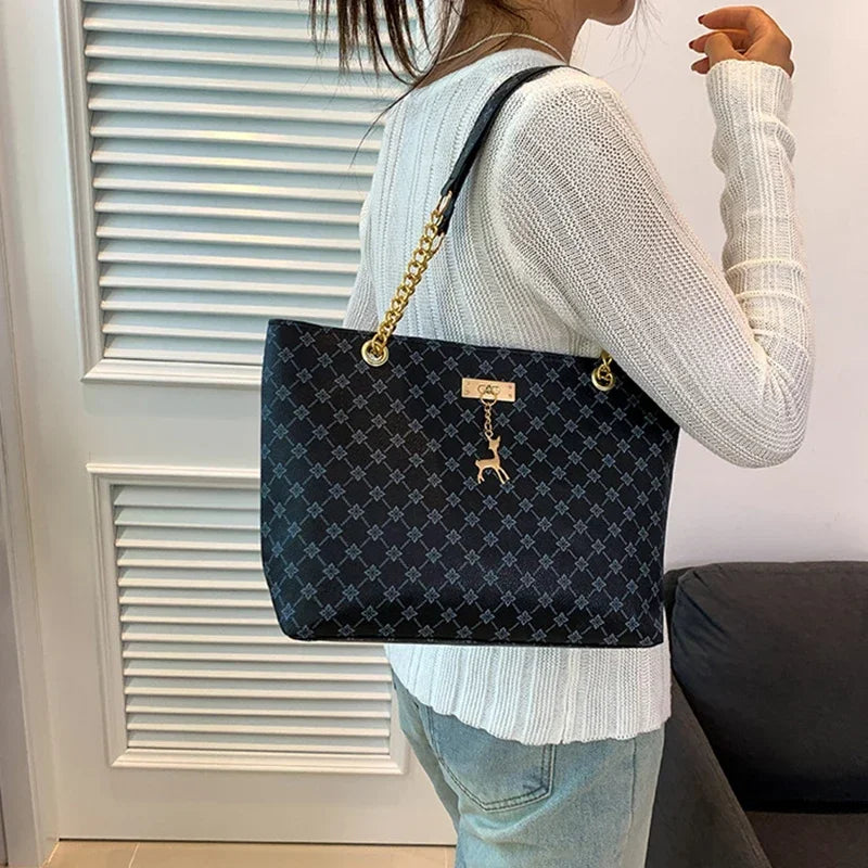 Women Luxury Design New Presbyopic Handbag Large Capacity Handbag Fashion Printing Shoulder Bag Trendy Shopping Bag with pendant luxecrown.co.uk