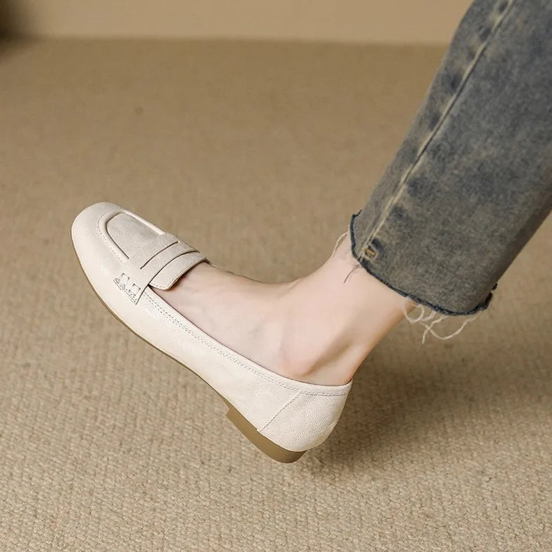 Woman Soft Leather Flat Bottom Single Shoes Women's Low Heel Flats Slip-On Casual Style Home Party Wear round Toe Bean Loafers luxecrown.co.uk