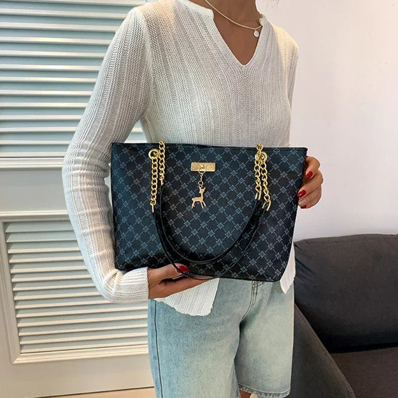 Women Luxury Design New Presbyopic Handbag Large Capacity Handbag Fashion Printing Shoulder Bag Trendy Shopping Bag with pendant luxecrown.co.uk