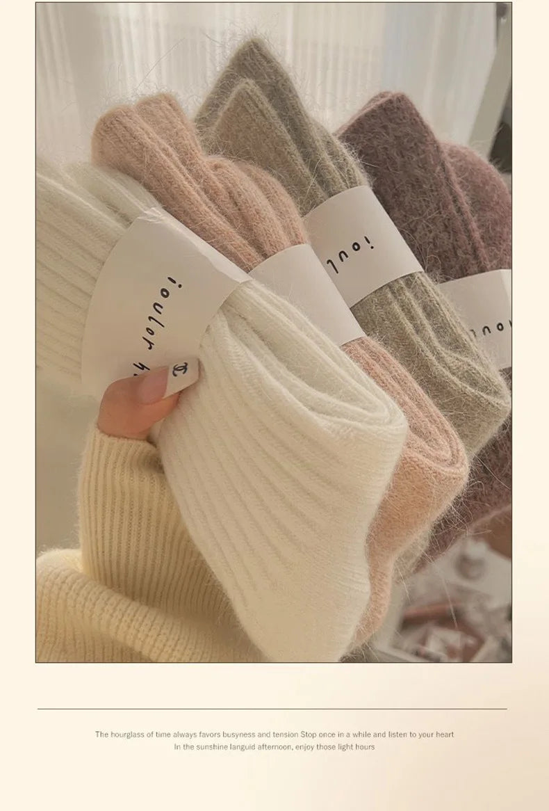 New Winter Socks Women Cashmere Wool Thicken Warm Women Socks Sox Japanese Fashion Harajuku Solid Color Thermal Long Socks