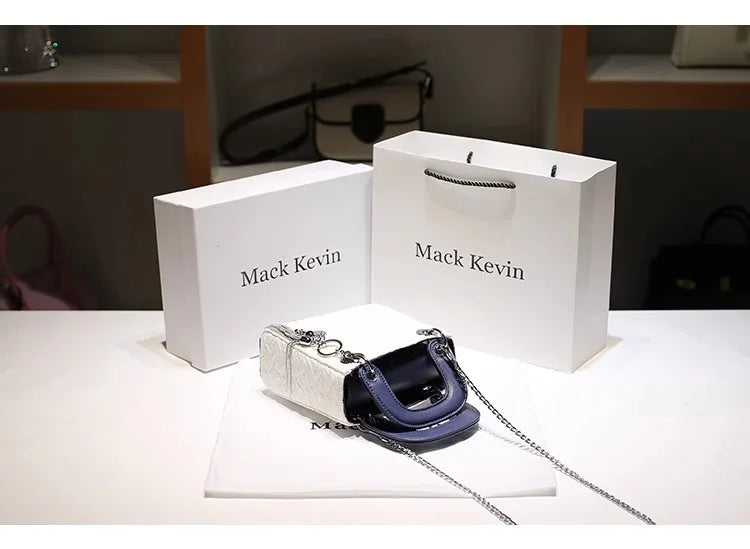 2024 New Fashion and Popular Handheld Square Bag with Contrast Color Women's Beautiful and Luxury Shoulder Bag with Decoration Streetsharks