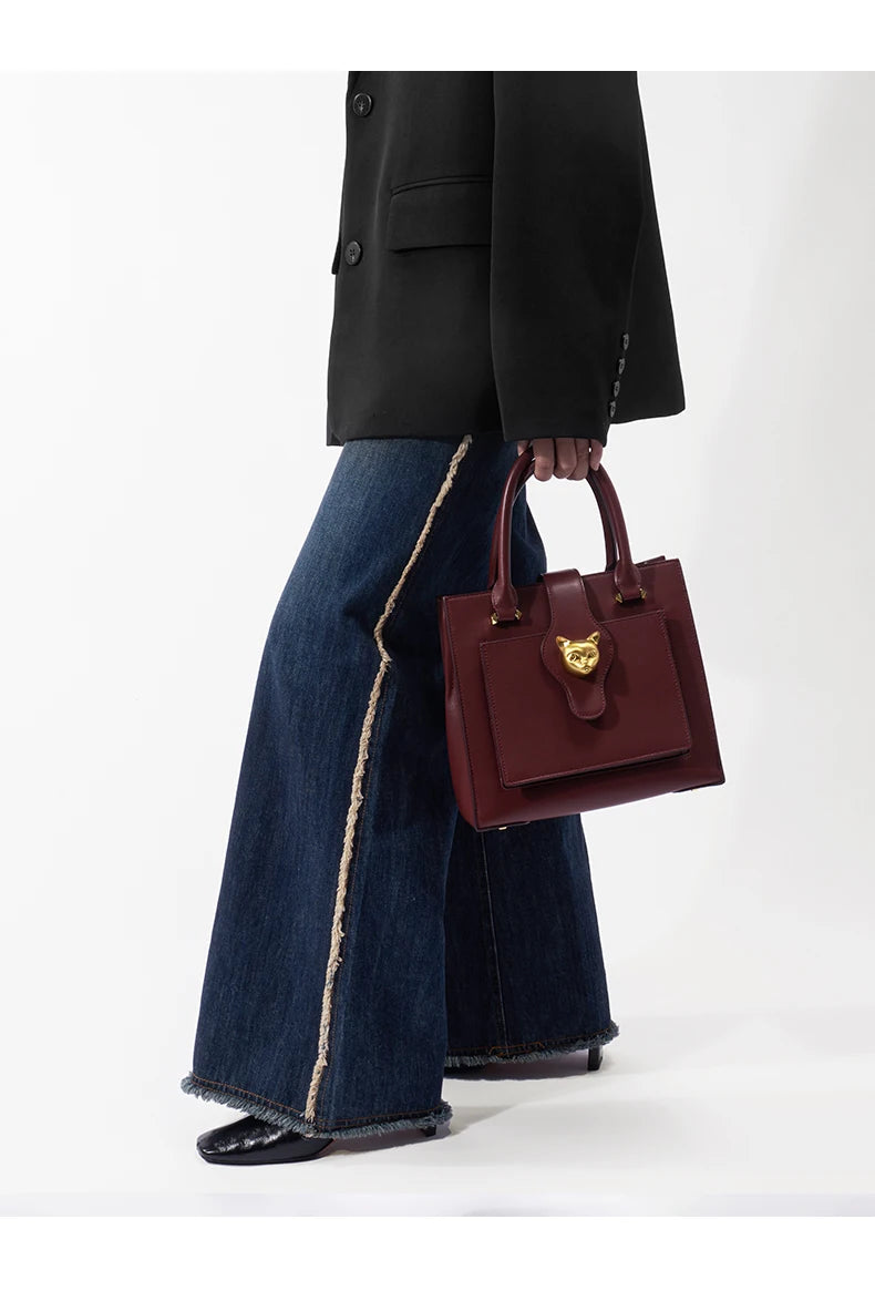BAFELLI Luxury Leather Women's Bag 2026 New Model Large Capacity Multi-compartment Handheld Crossbody Bag Fashion Commuter luxecrown.co.uk