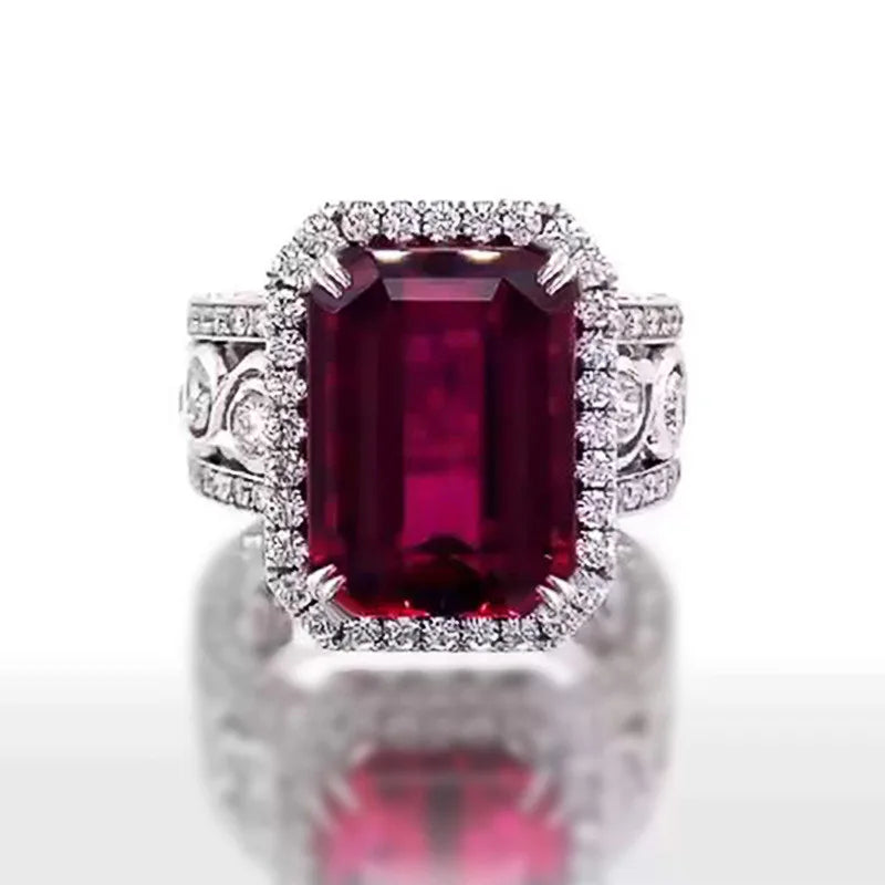 Luxury Lady 925 Sterling Silver Finger Ring Shiny Red CZ Gorgeous Party Accessories Trendy High-quality Wedding Band Jewelry Streetsharks
