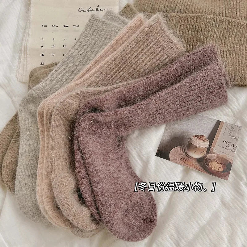 New Winter Socks Women Cashmere Wool Thicken Warm Women Socks Sox Japanese Fashion Harajuku Solid Color Thermal Long Socks