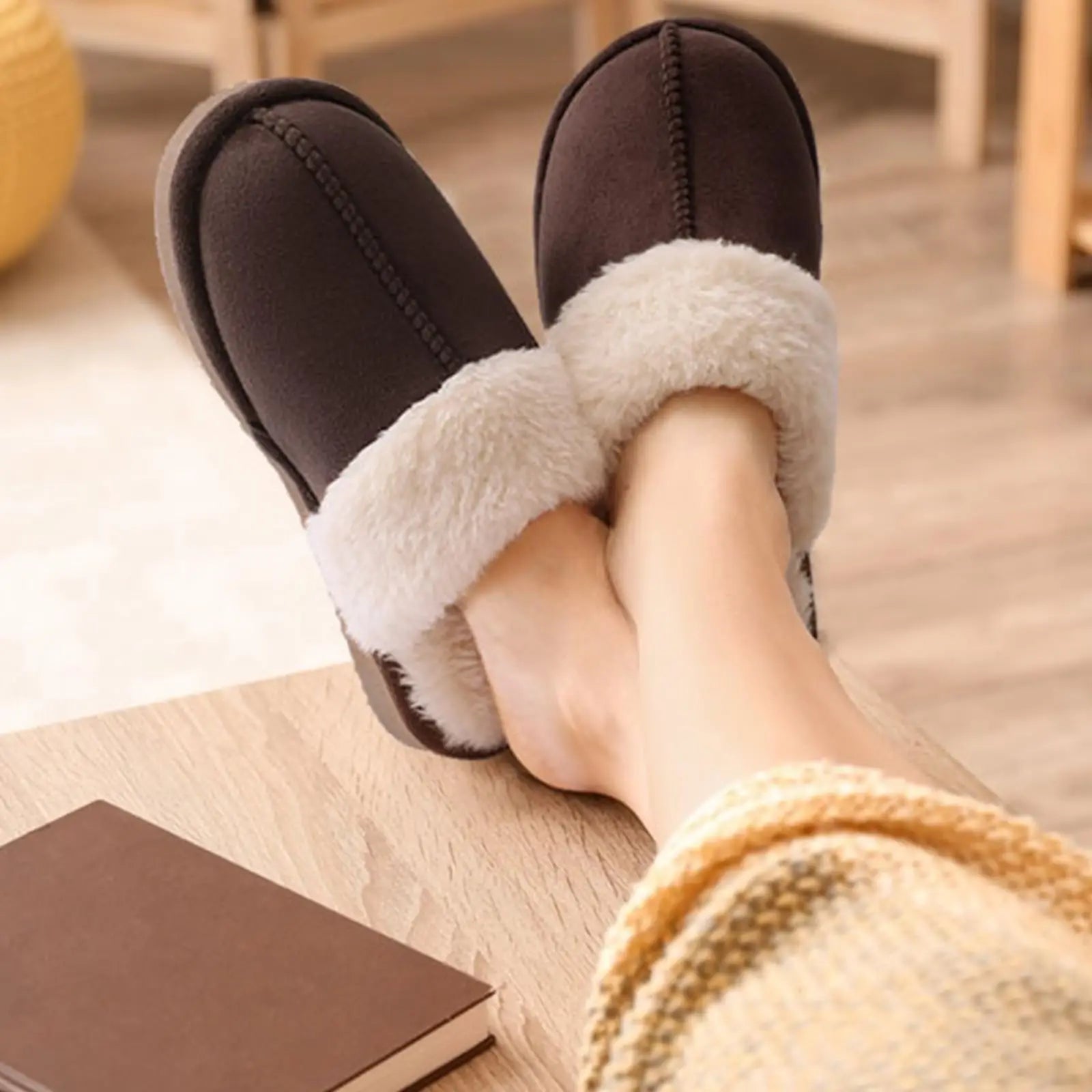 New Winter Fuzzy Women Slippers Indoor Soft House Shoes Fashion Brand Fluffy Suede Women Shoes Outdoor Antiskid Flat Slippers Streetsharks