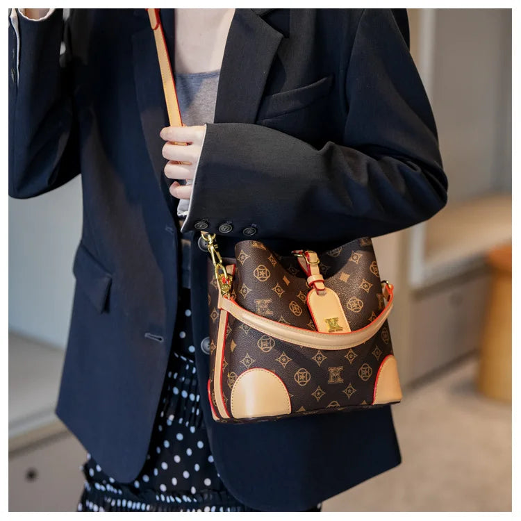 High-End Large Capacity Bucket Bag Women's Fashion Luxury Retro Floral Print Single Shoulder Bag Vintage Style PU Material luxecrown.co.uk